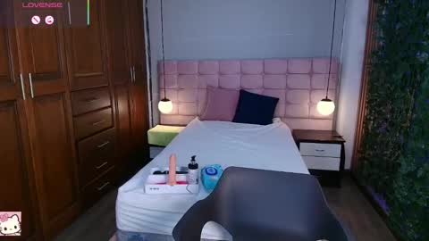 Snapshot of shaymilleer chatting on 03-03-26, 12:00 Shay Miller online show from 03-03-26, 12:00