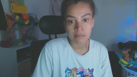 Shayna online show from 09-26-25, 11:53