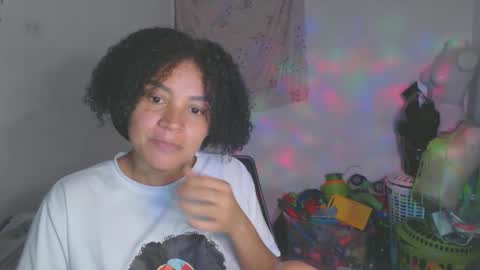 Snapshot of shayna_cute chatting on 05-27-26, 01:57 Shayna online show from 05-27-26, 01:57