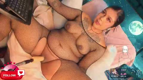 Snapshot of shayna_manson_ chatting on 02-19-25, 05:49 INDEPENDENT MODEL ITS JUST YOU ME online show from 02-19-25, 05:49