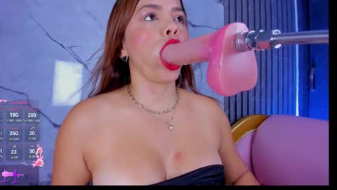 shayra_boobs2 online show from 02-06-26, 10:29