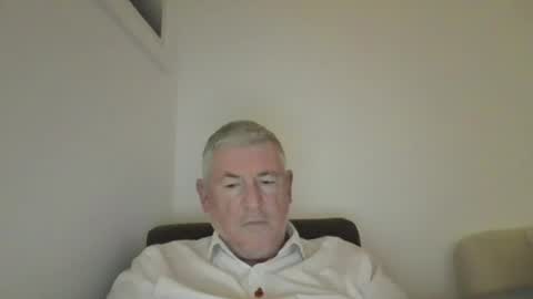 she52 online show from 10-30-25, 05:46