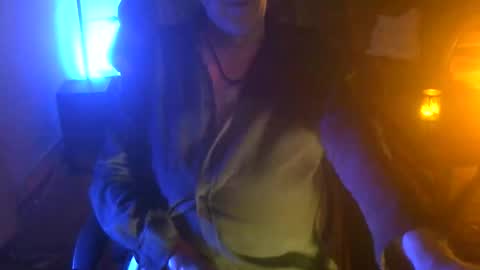 SheCarol online show from 10-25-25, 11:43