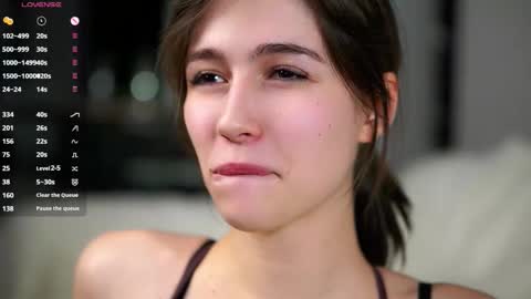 Snapshot of sheenadu chatting on 10-21-25, 03:13 Tessa online show from 10-21-25, 03:13