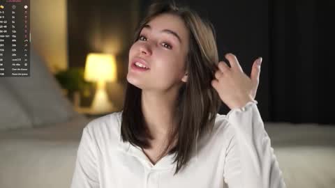 Snapshot of sheenadu chatting on 11-12-25, 02:23 Tessa online show from 11-12-25, 02:23