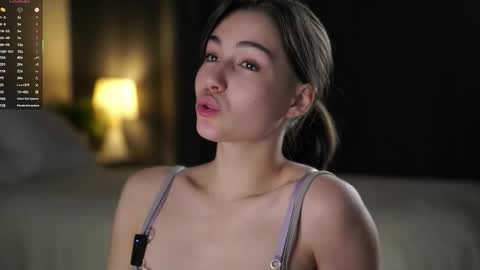 Snapshot of sheenadu chatting on 11-20-25, 01:39 Tessa online show from 11-20-25, 01:39