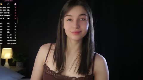 Tessa online show from 04-29-26, 03:10