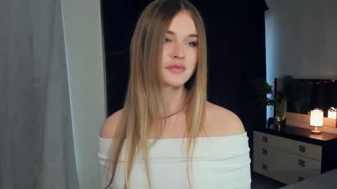 Violet online show from 12-21-24, 07:56