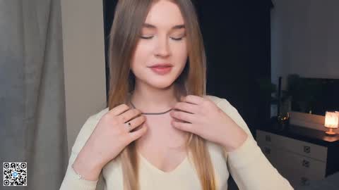 Violet online show from 12-24-24, 07:28