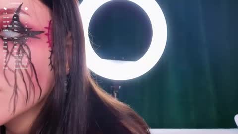 Snapshot of sheenagear chatting on 10-30-25, 01:34 sheenagear online show from 10-30-25, 01:34