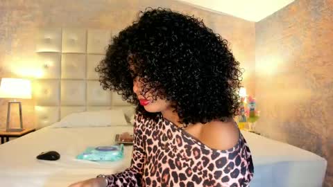 Snapshot of sheeylopez chatting on 05-19-26, 03:02 sheeylopez online show from 05-19-26, 03:02