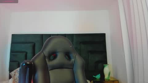 Shego  online show from 10-30-25, 12:34