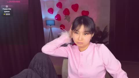 Snapshot of sheilafreman chatting on 02-12-25, 08:16 Sheila online show from 02-12-25, 08:16