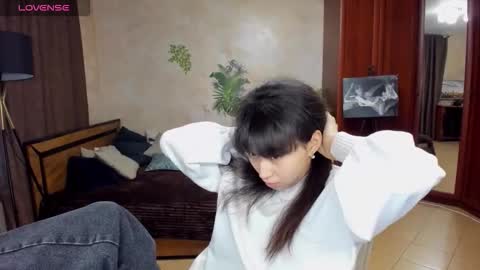 Snapshot of sheilafreman chatting on 09-27-25, 05:01 Sheila online show from 09-27-25, 05:01