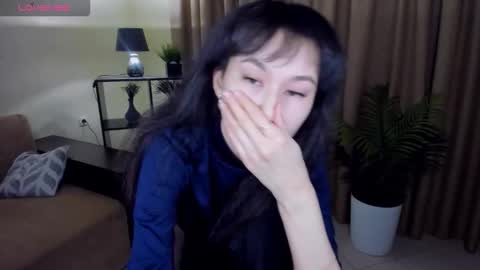 Snapshot of sheilafreman chatting on 11-18-25, 05:01 Sheila online show from 11-18-25, 05:01