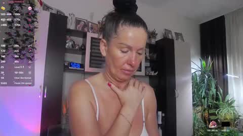 Sheila GMT 2 Tuesday Wednesday Friday Saturday Sunday- 8  5  online show from 03-03-26, 05:02