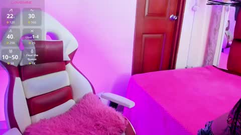 Snapshot of sheilly_brown chatting on 11-01-25, 07:38 sheilly_brown online show from 11-01-25, 07:38