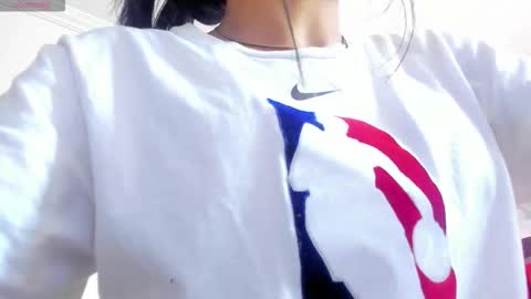 Snapshot of sheilly_brown chatting on 12-04-25, 07:22 sheilly_brown online show from 12-04-25, 07:22