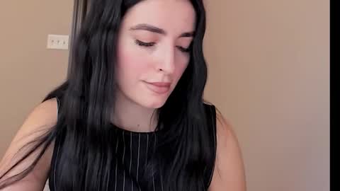 Snapshot of sheisallthat chatting on 11-08-25, 09:13 sheisallthat online show from 11-08-25, 09:13