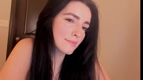 Snapshot of sheisallthat chatting on 11-11-25, 02:33 sheisallthat online show from 11-11-25, 02:33