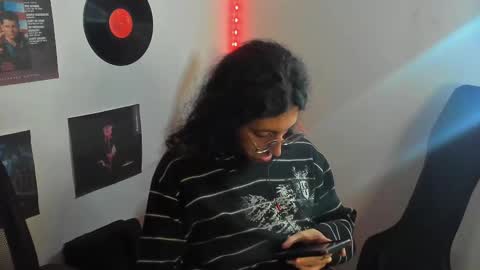 shelby__loveshow online show from 02-18-25, 05:53