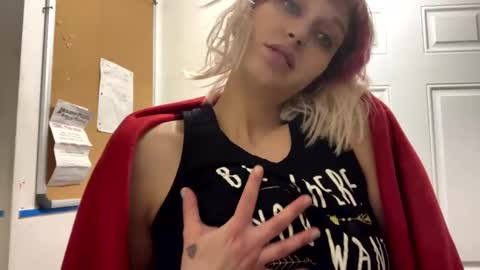 Shelby holes online show from 02-17-25, 08:52