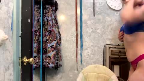 Shelby holes online show from 10-24-25, 06:54