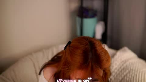 Lina online show from 04-18-26, 07:58