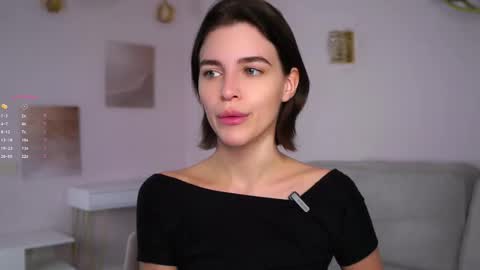 Snapshot of shelleyharn chatting on 12-01-25, 01:10 Alex online show from 12-01-25, 01:10