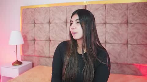  Transmission schedule Monday - Friday 715 am to 200 pm time Colombia  online show from 02-26-26, 12:59