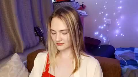 Ashley online show from 07-06-26, 04:20