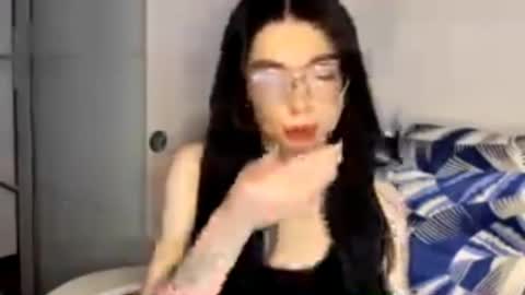 Snapshot of shellierosenau chatting on 04-10-26, 03:17 Alice online show from 04-10-26, 03:17