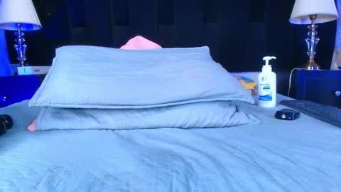 Shelsy online show from 01-31-25, 03:00