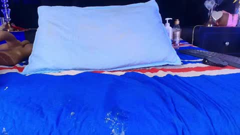 Shelsy online show from 02-26-25, 03:08