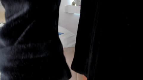 shelynna_azzul online show from 01-28-25, 10:45