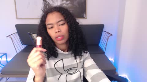 Shenna online show from 12-23-24, 01:24