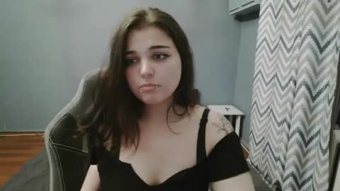 sheril_belton online show from 10-04-25, 09:24