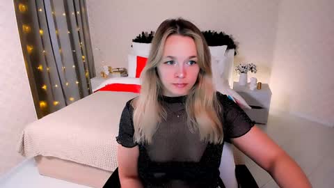 Snapshot of sherill_brill chatting on 01-18-25, 07:38 Sheril online show from 01-18-25, 07:38