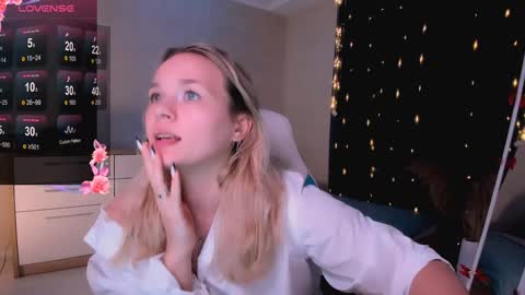 Snapshot of sherill_brill chatting on 01-24-25, 05:53 Sheril online show from 01-24-25, 05:53