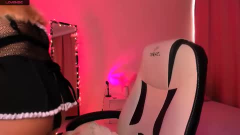 Snapshot of sherill_brill chatting on 09-12-25, 03:01 Sheril online show from 09-12-25, 03:01