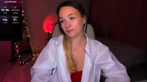 Snapshot of sherill_brill chatting on 09-20-25, 07:53 Sheril online show from 09-20-25, 07:53