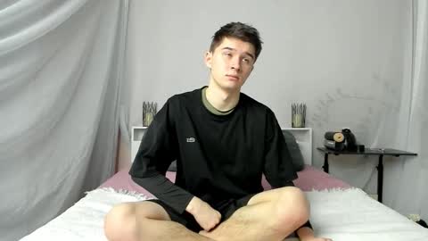 Max online show from 02-04-26, 07:09