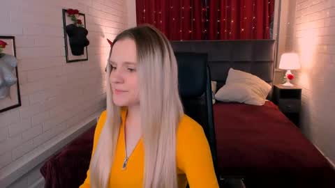 Snapshot of sherributlers chatting on 05-20-26, 05:24 Sweet Sherri online show from 05-20-26, 05:24