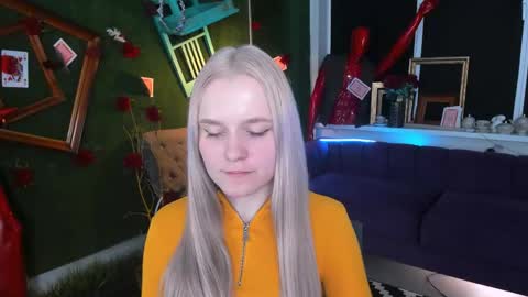Snapshot of sherributlers chatting on 05-27-26, 05:37 Sweet Sherri online show from 05-27-26, 05:37