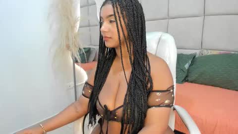 Snapshot of sherry_jong chatting on 12-04-25, 12:14 sherry_jong online show from 12-04-25, 12:14