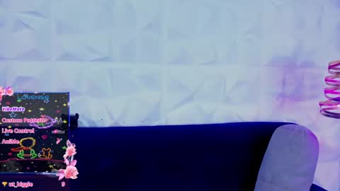 mia online show from 02-13-25, 11:26