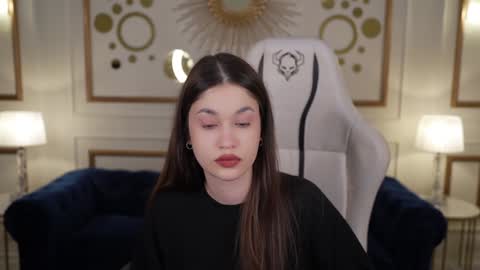 Snapshot of sheryl_elegance chatting on 02-06-25, 06:13 Sheryl online show from 02-06-25, 06:13