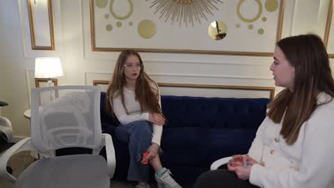 Snapshot of sheryl_elegance chatting on 03-05-25, 11:38 Sheryl online show from 03-05-25, 11:38