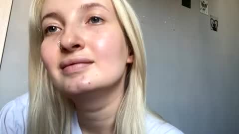 sherylbloooos online show from 07-24-26, 08:12