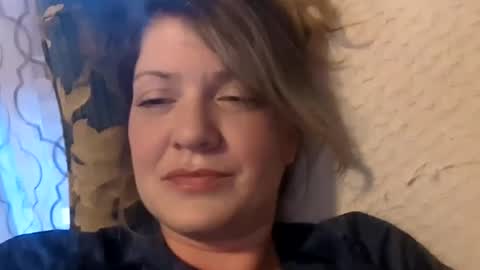 sheseemsinnocent online show from 01-20-25, 01:11